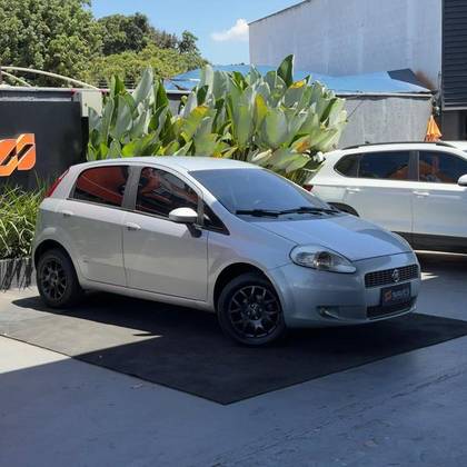 FIAT PUNTO 1.4 8V FLEX 4P MANUAL